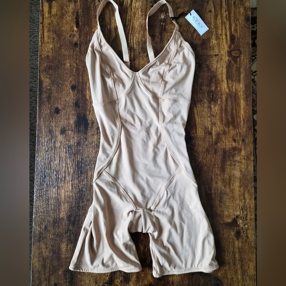 30G Seamless Nude Shapewear Bodysuit Ivory Rose